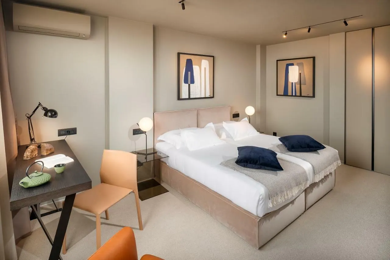 Royal Suites-Sky Gostinjska kuća Split