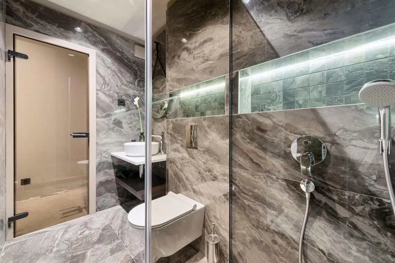 Gostinjska kuća Royal Suites-Sky